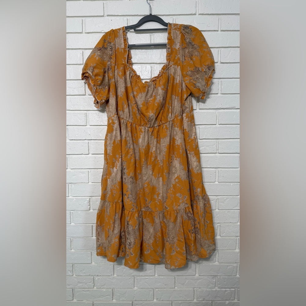 Torrid Two-Tone Lace Tiered Babydoll Mini Dress Size 2 (2X) - Picture 3 of 6